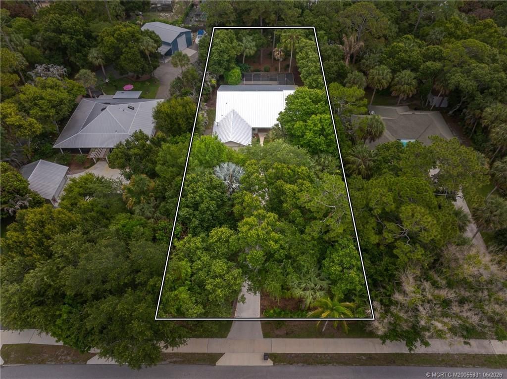 6785 SW Gaines Avenue, Stuart, FL 34997 Photo