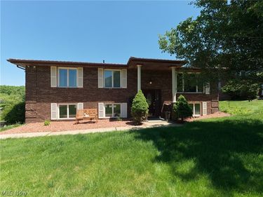 5326 Hillsboro Avenue SE, Canton, OH 44707