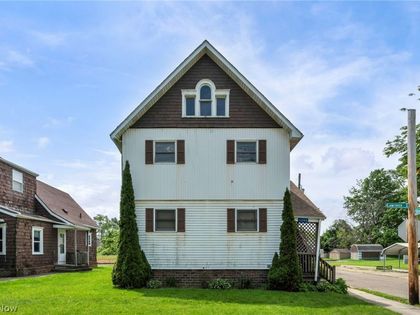 1202 Lawrence Road NE Canton, OH 44705