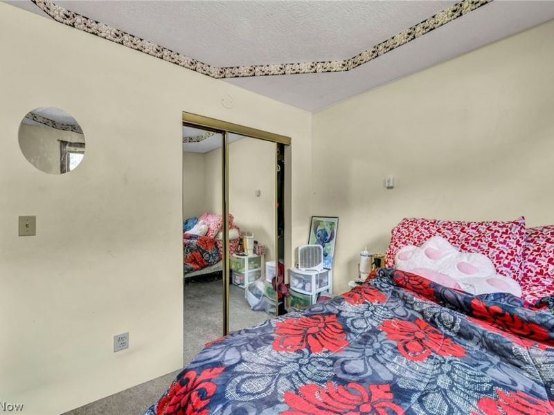 1202 Lawrence Road NE, Canton, OH 44705 Photo 8