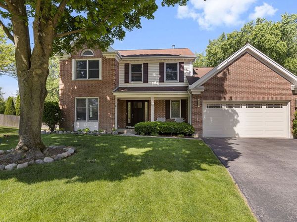 1118 Highland Grove Drive , Buffalo Grove, IL 60089