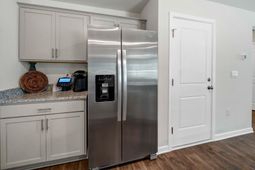 418 Cherrybark Court  photo 4
