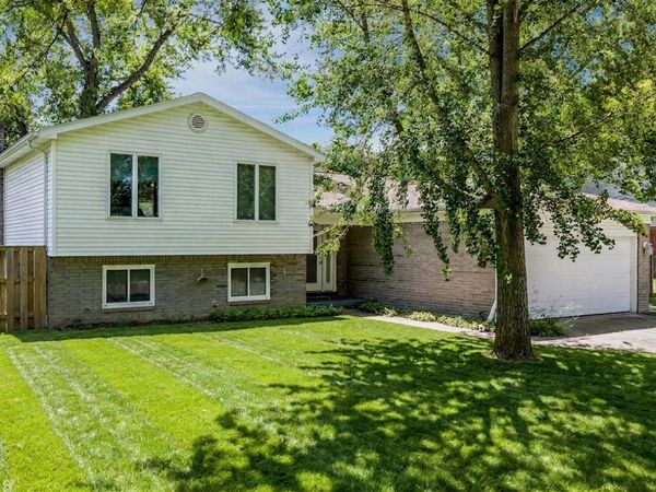 403 Lexington Drive, Saline, MI 48176