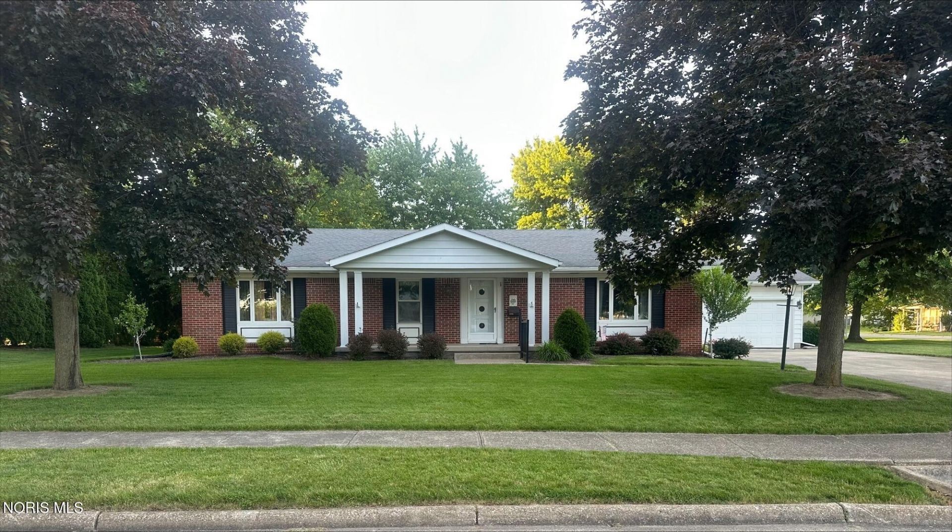 1006 Westchester Avenue, Napoleon, OH 43545 Main Photo