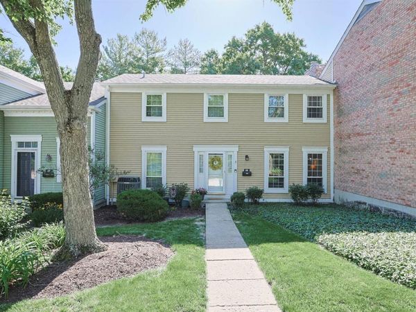 16 N Applewood Court, Fairfield, OH 45014