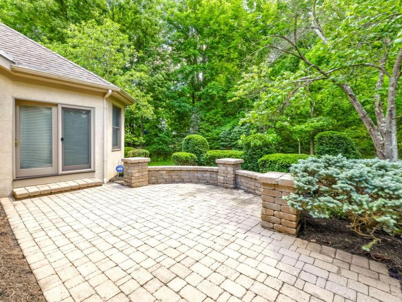 7624 Mikayla Drive , Westerville, OH 43082 Photo 30