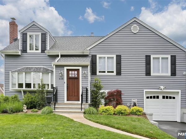 616 Bogert Road, RIVER EDGE, NJ 07661