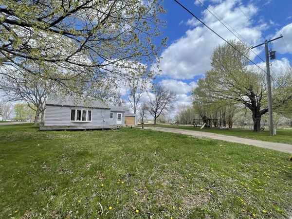 750 Greenwood Avenue , Tracy, MN 56175