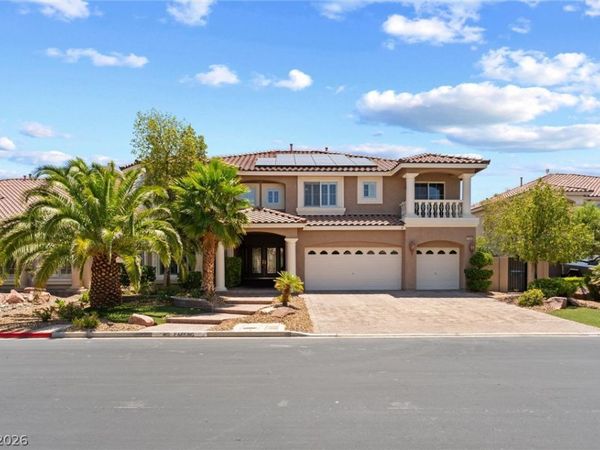 10986 Inverlochy Court, Las Vegas, NV 89141