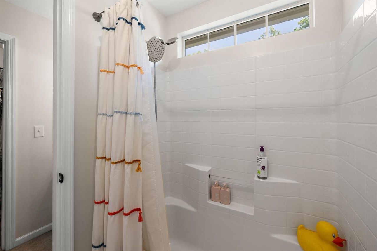2448 Fulford Court Photo 15
