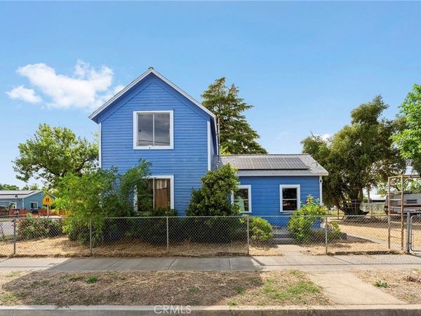 818 6th Avenue, Corning, CA 96021