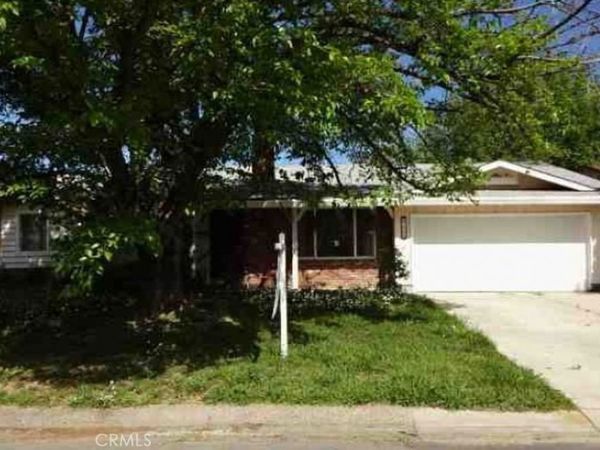 2048 Wilder , Redding, CA 96001