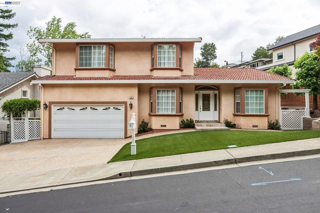 5305 Willow Glen Pl , Castro Valley, CA 94546 Main Photo
