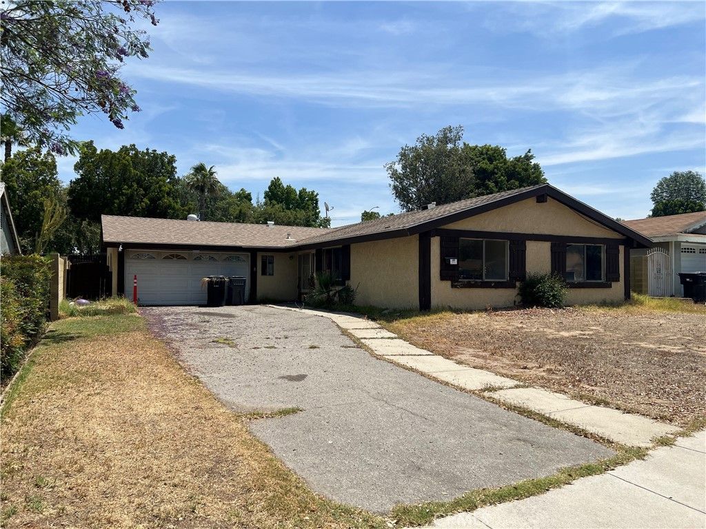3441 Crownsworth , Corona, CA 92879 Main Photo
