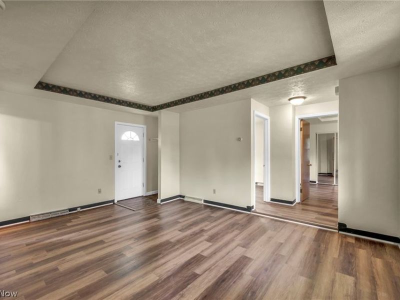 1206 Lawrence Road NE, Canton, OH 44705 Photo 17