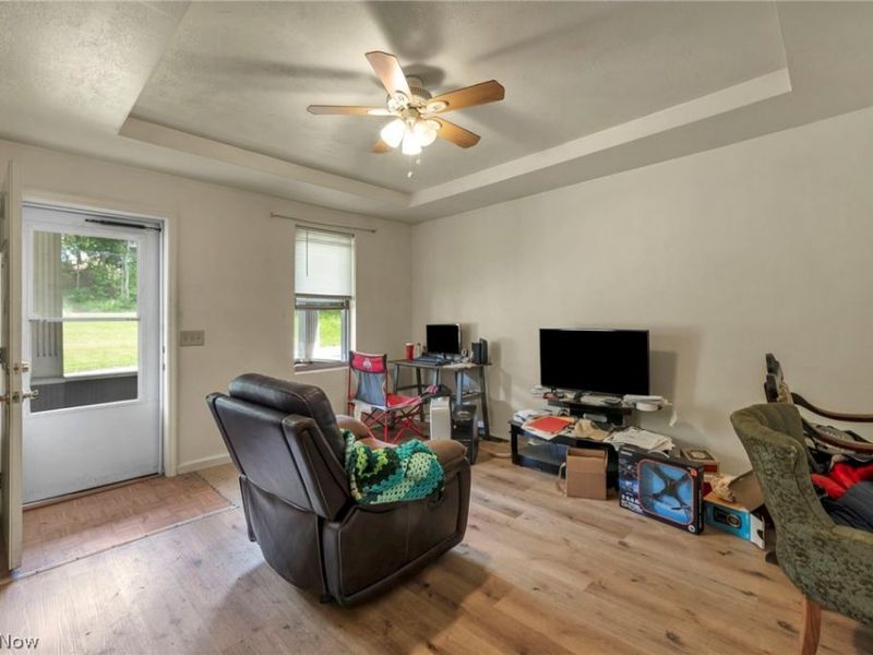 1206 Lawrence Road NE, Canton, OH 44705 Photo 5