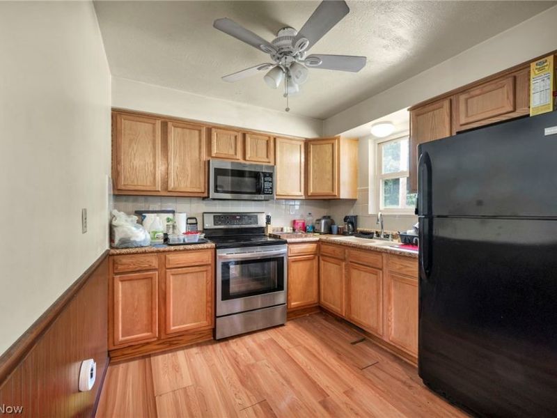 1206 Lawrence Road NE, Canton, OH 44705 Photo 6