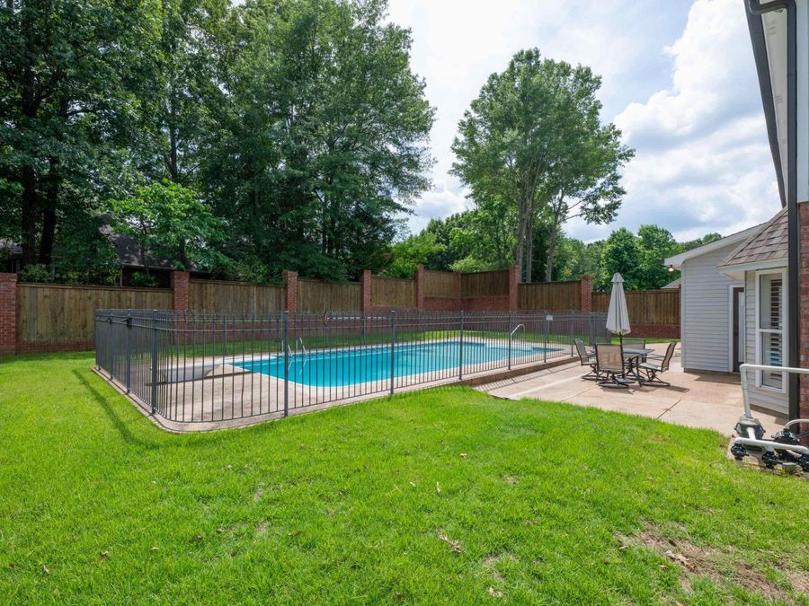 Property Image 37