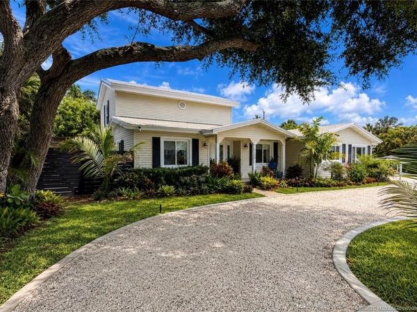 5188 NE Shore Village Terrace, Stuart, FL 34996