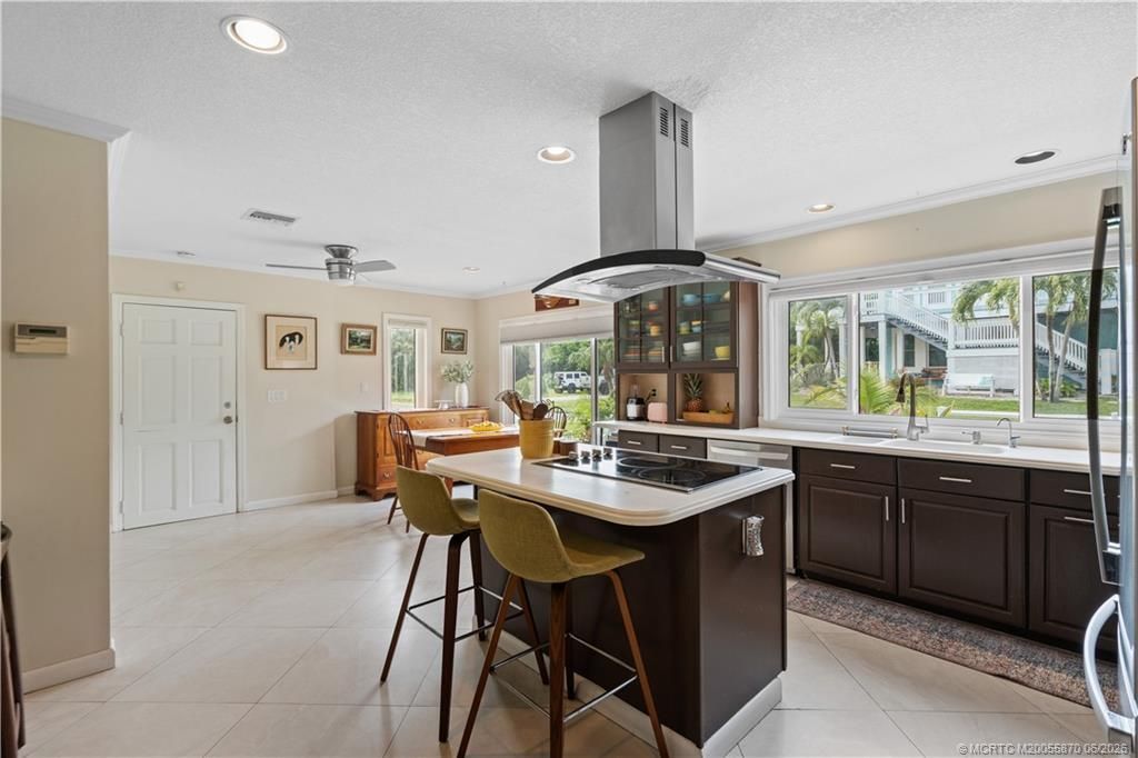 5188 NE Shore Village Terrace, Stuart, FL 34996 Photo