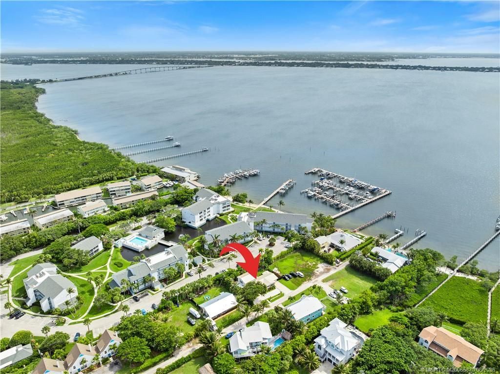 5188 NE Shore Village Terrace, Stuart, FL 34996 Photo