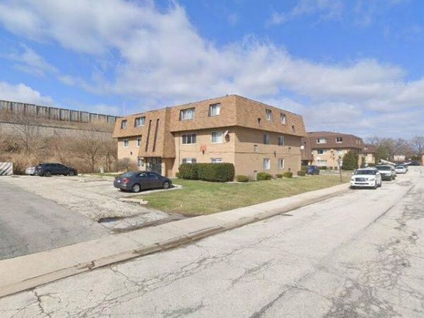 10440 Natoma Avenue , Unit 5, Chicago Ridge, IL 60415
