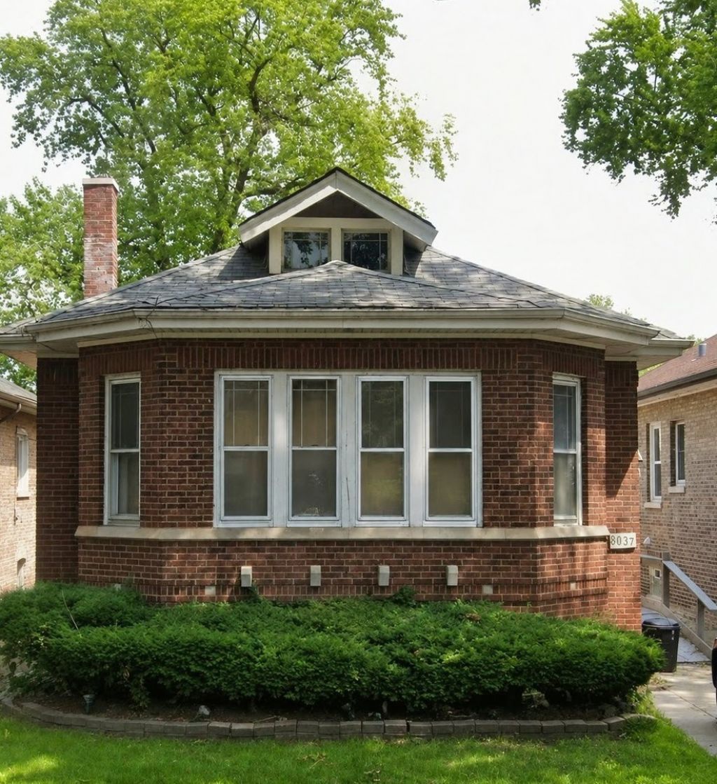 8037 S Paxton Avenue, Chicago, IL 60617 Main Photo