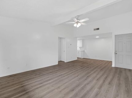 4920-4922 Douvan Ct, Carmichael, CA 95608 Photo