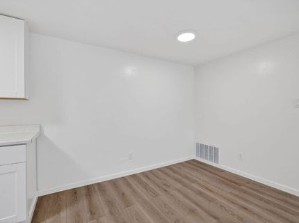 4920-4922 Douvan Ct, Carmichael, CA 95608 Photo