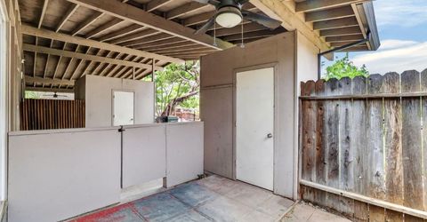 4920-4922 Douvan Ct, Carmichael, CA 95608 Photo