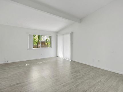 4920-4922 Douvan Ct, Carmichael, CA 95608 Photo
