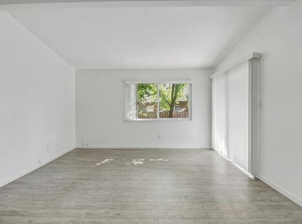 4920-4922 Douvan Ct, Carmichael, CA 95608 Photo
