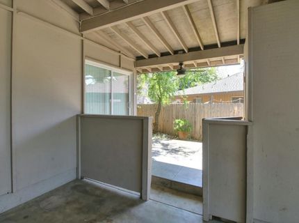 4920-4922 Douvan Ct, Carmichael, CA 95608 Photo