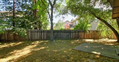4920-4922 Douvan Ct, Carmichael, CA 95608 Photo