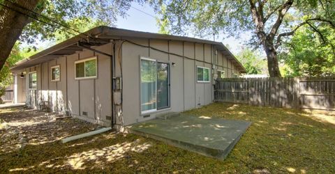 4920-4922 Douvan Ct, Carmichael, CA 95608 Photo
