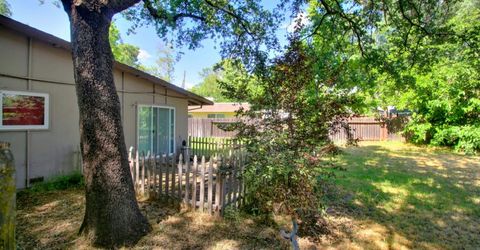 4920-4922 Douvan Ct, Carmichael, CA 95608 Photo