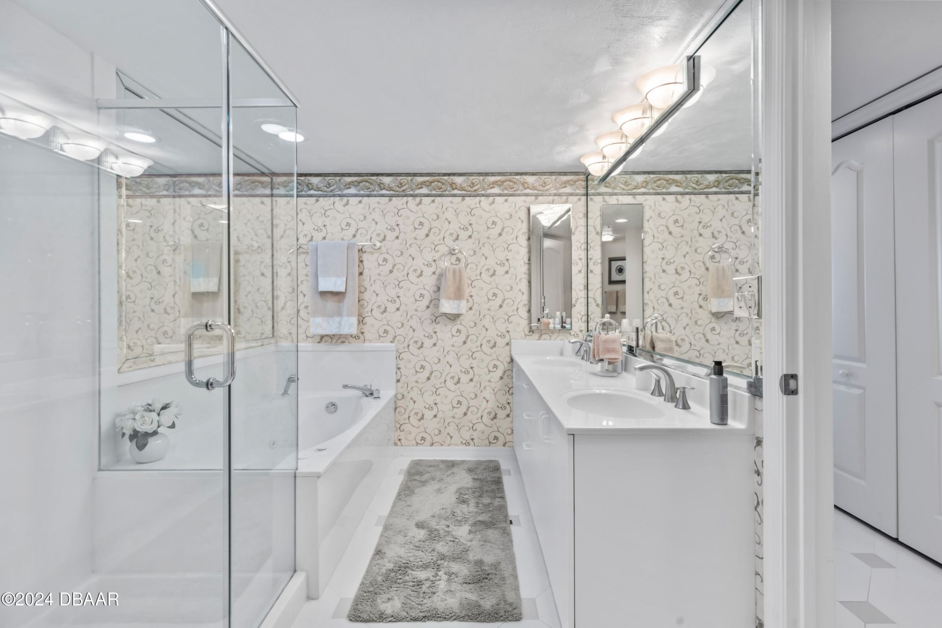 2937 S Atlantic Avenue, Unit 2103, Daytona Beach Shores, FL 32118 Photo