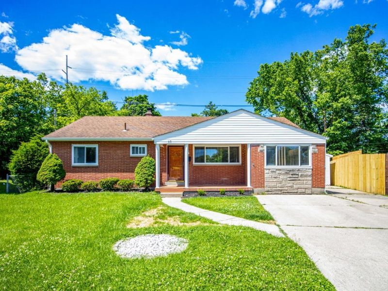 60 Beverly Court, Hamilton, OH 45013 Photo 1