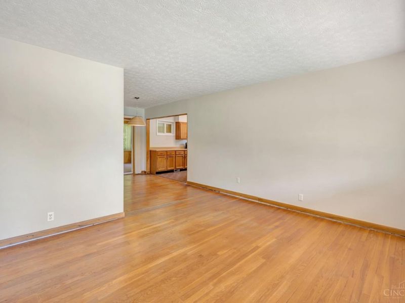 60 Beverly Court, Hamilton, OH 45013 Photo 7