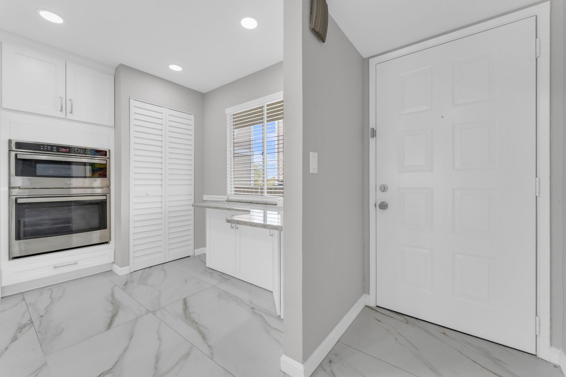 7192 Huntington Lane, Unit 307, Delray Beach, FL 33446 Photo