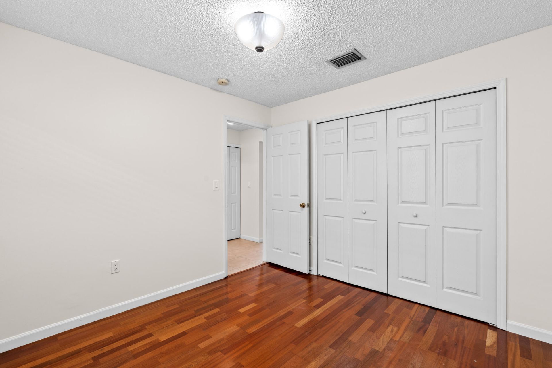 376 E Royal Cove Circle, Davie, FL 33325 Photo