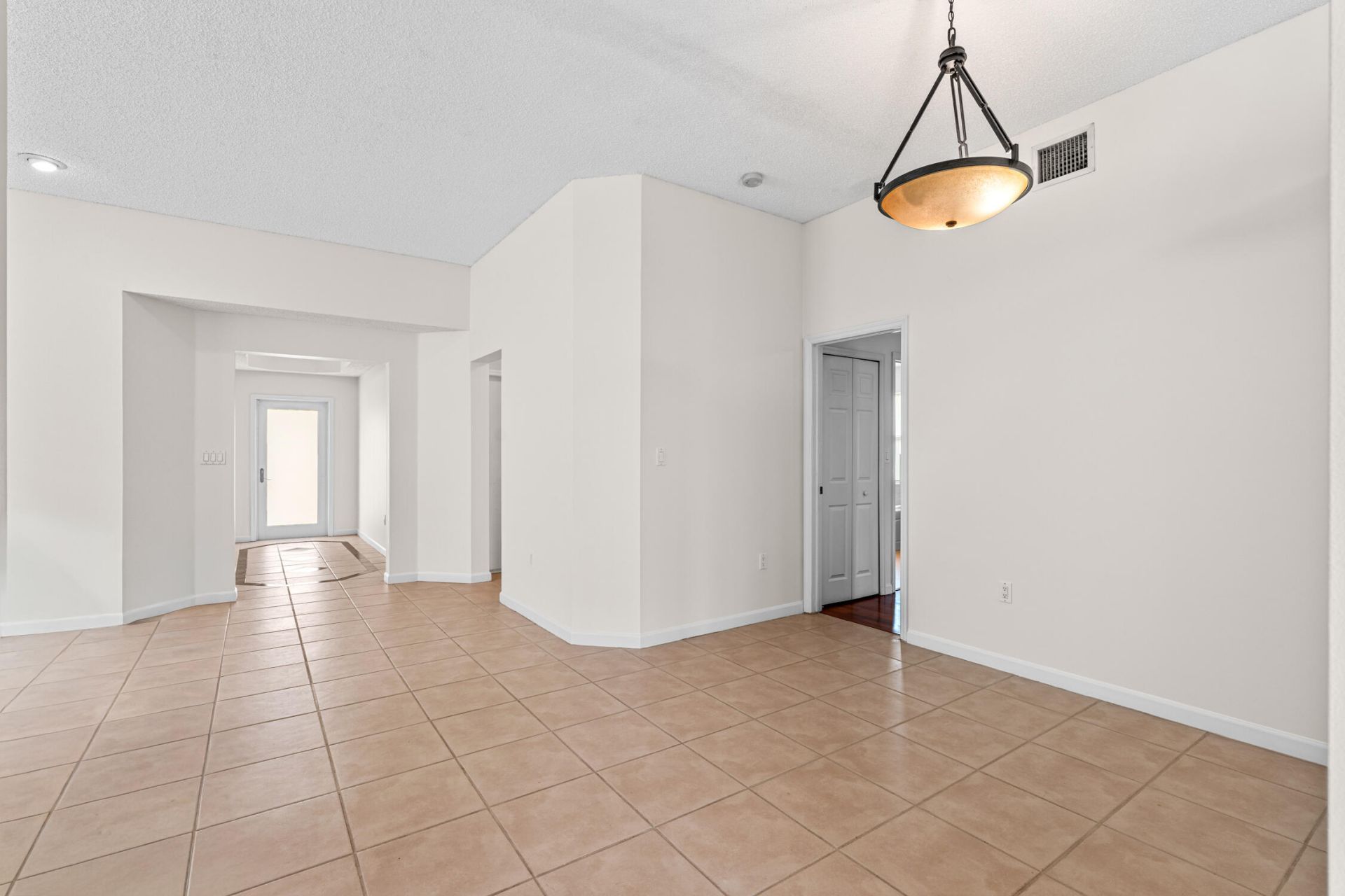 376 E Royal Cove Circle, Davie, FL 33325 Photo