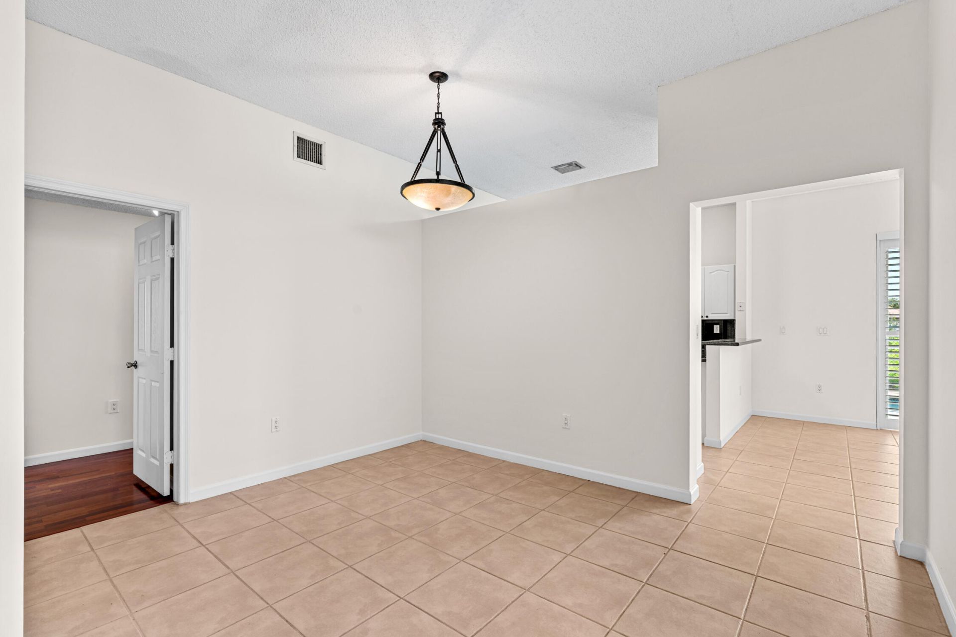 376 E Royal Cove Circle, Davie, FL 33325 Photo