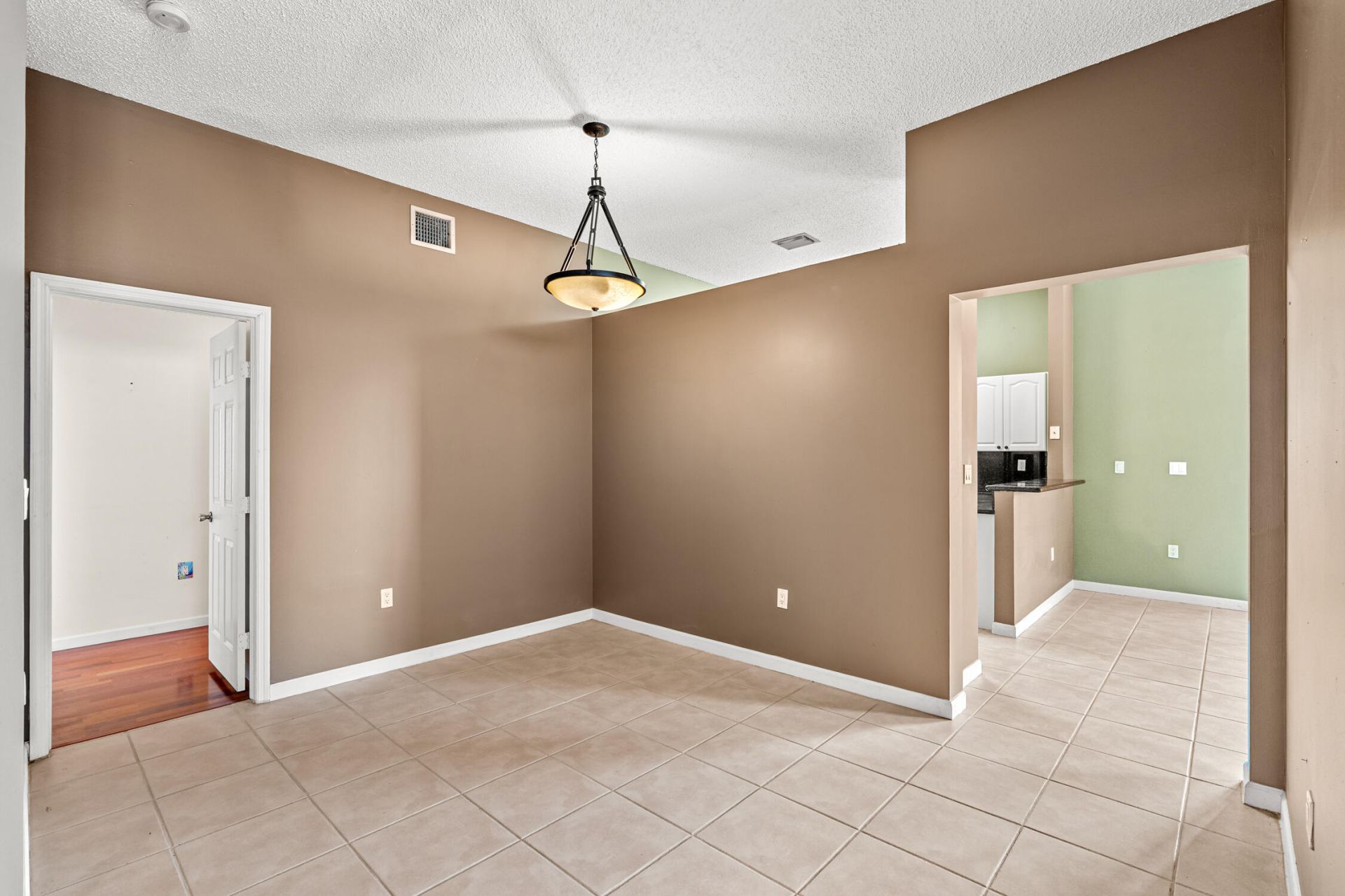 376 E Royal Cove Circle, Davie, FL 33325 Photo
