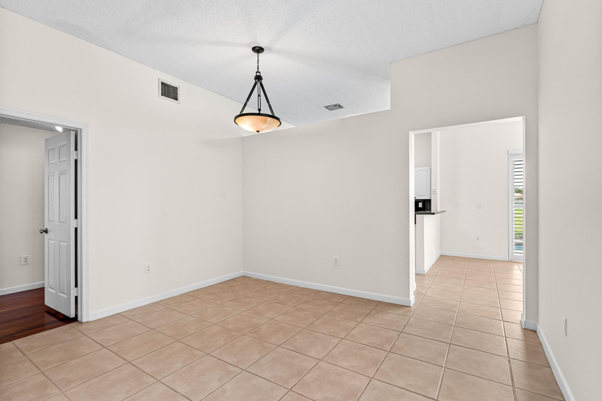 376 E Royal Cove Circle, Davie, FL 33325 Photo