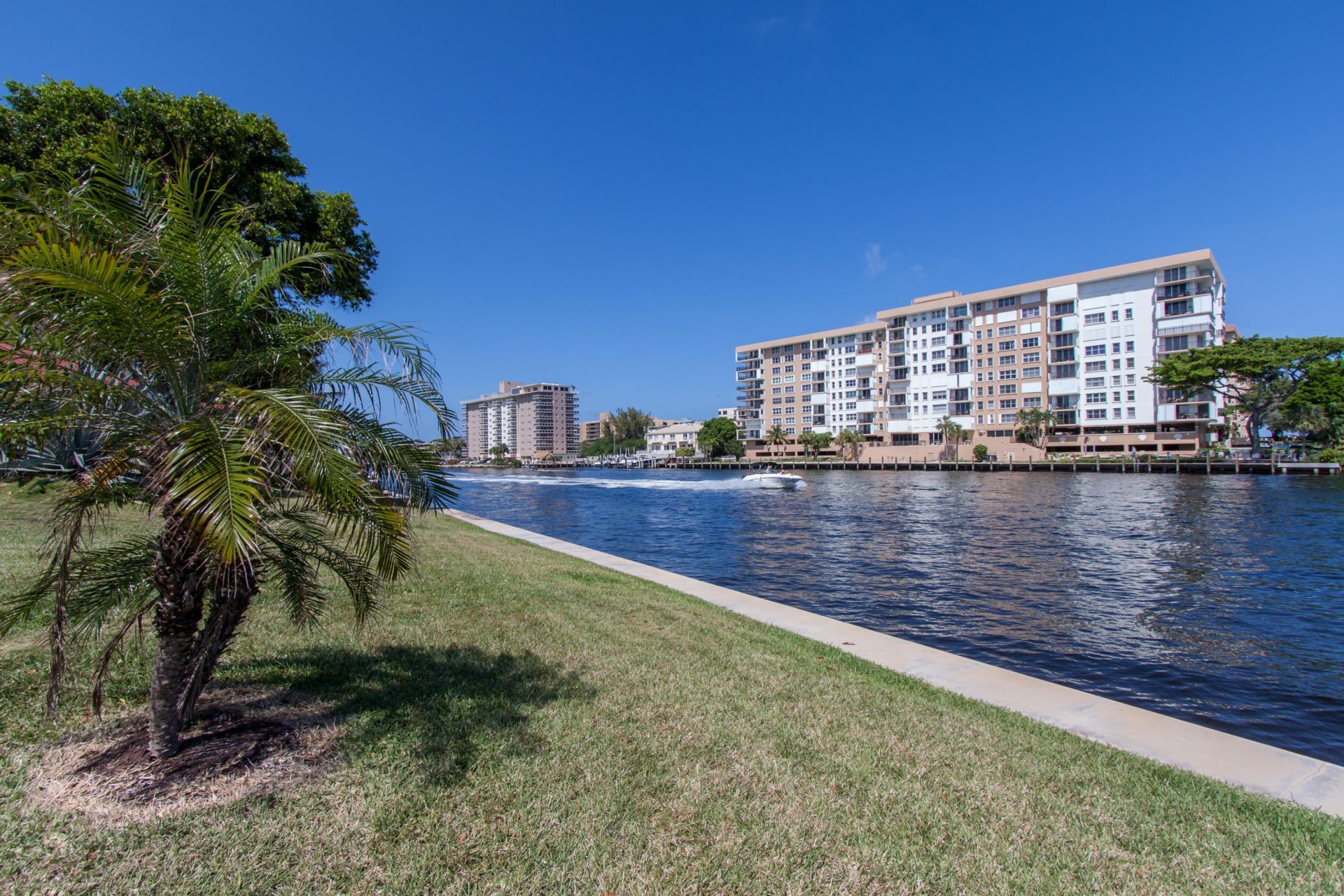 3150 NE 48th Court, Unit 411, Lighthouse Point, FL 33064 Photo