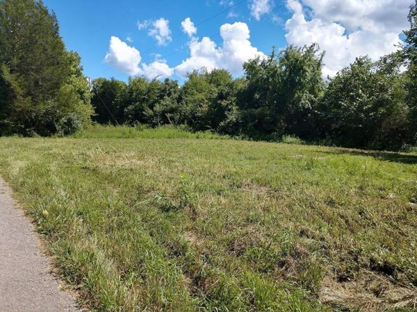 2366 Tracy Rd , Watertown, TN 37184