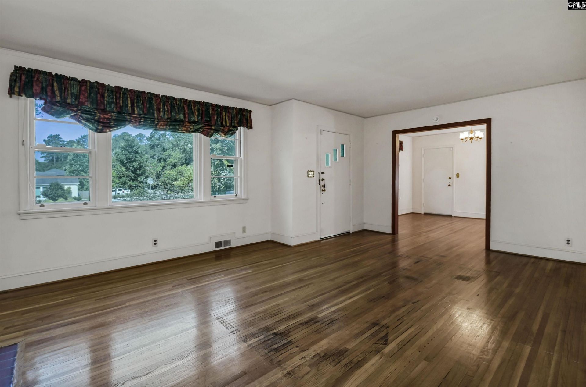 4634 Clemson Avenue  Photo 4