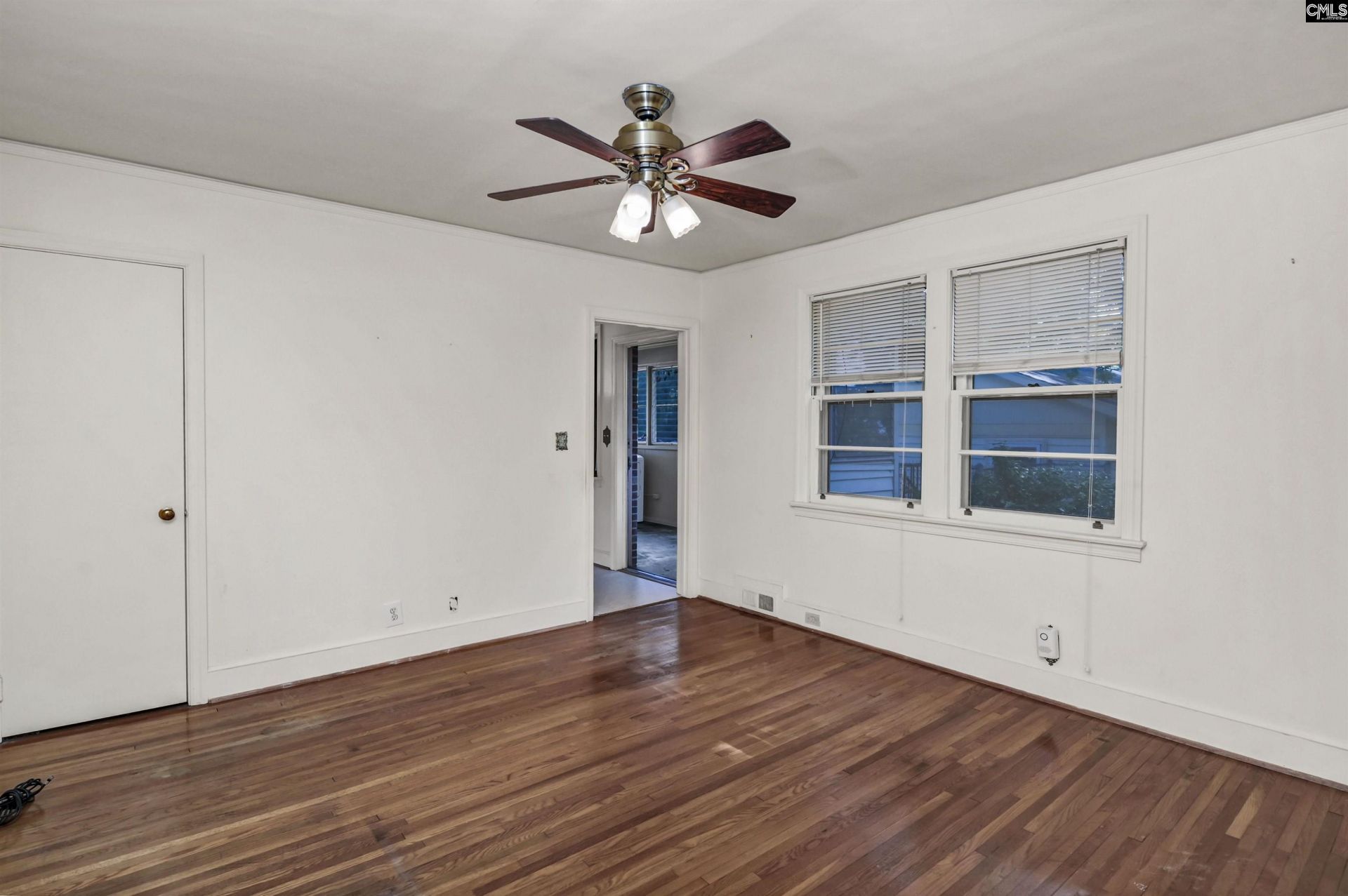 4634 Clemson Avenue  Photo 8
