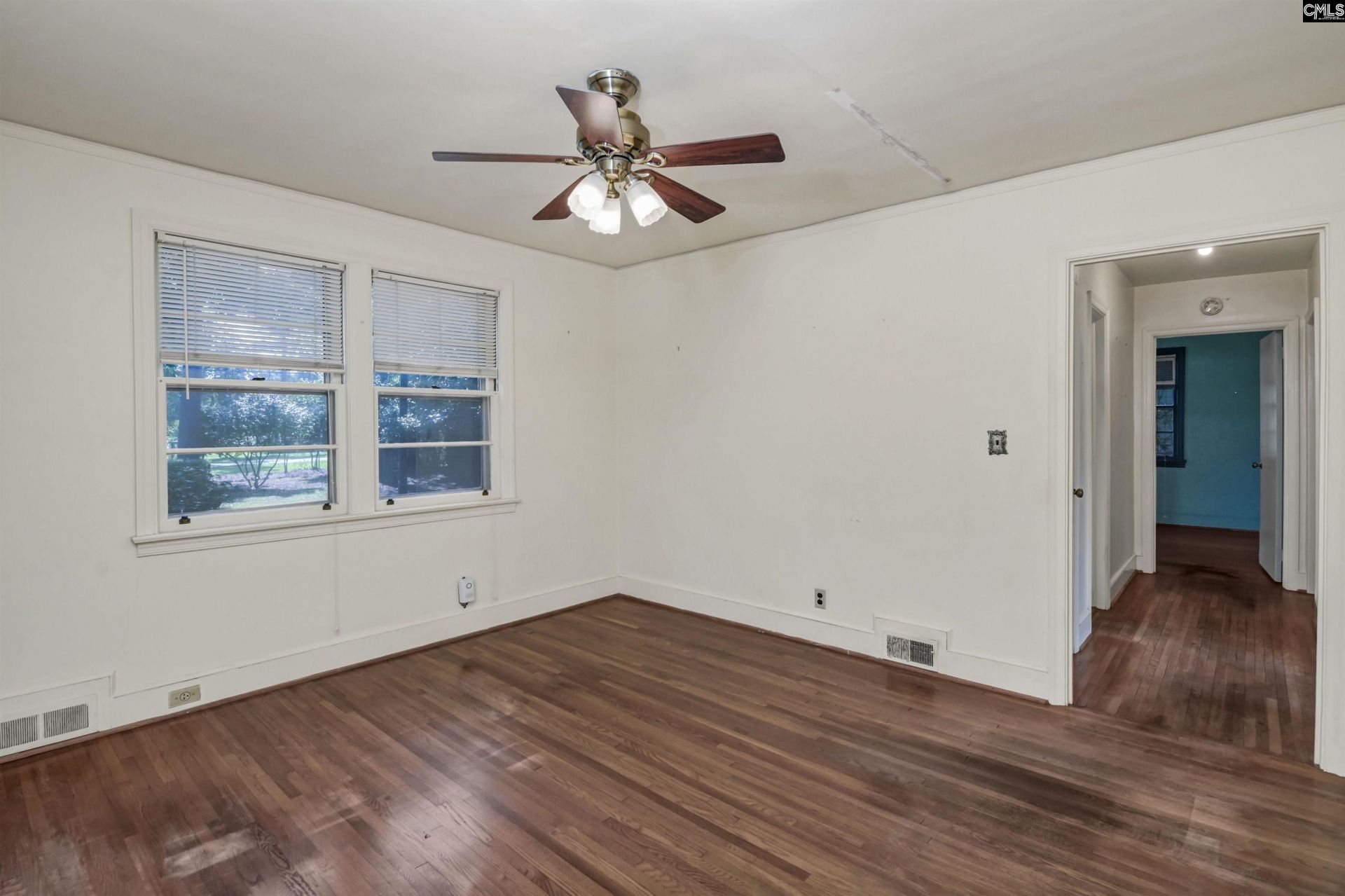 4634 Clemson Avenue  Photo 9